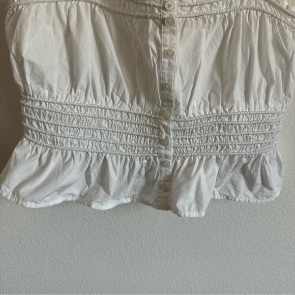 Madewell Smocked Button-Front Top in Poplin Size: M - Picture 5 of 11